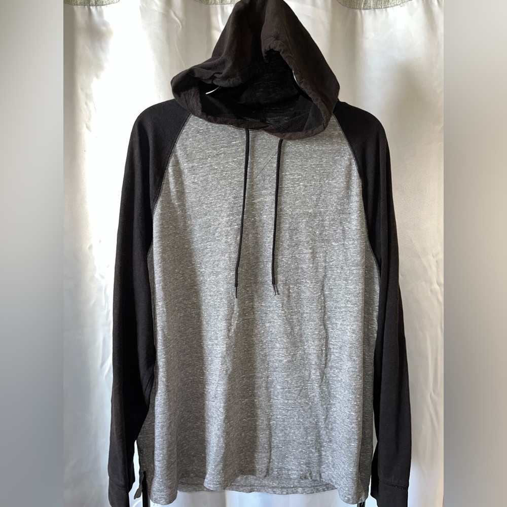 George Lightweight Hoodie
